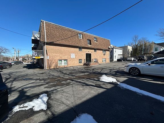 4th image of 508 5th Ave #1