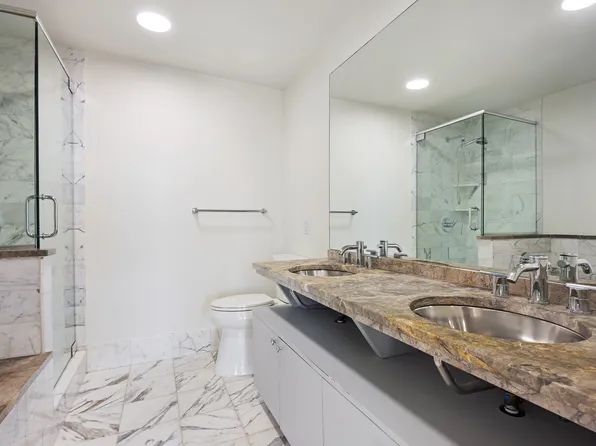 440 Kent Avenue image 7 of 10