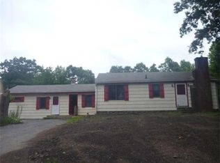 21 Conlin Rd, Oxford, MA 01540