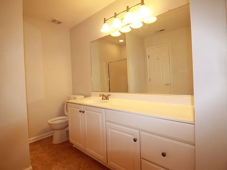 1006 Island Quay — Photo 14