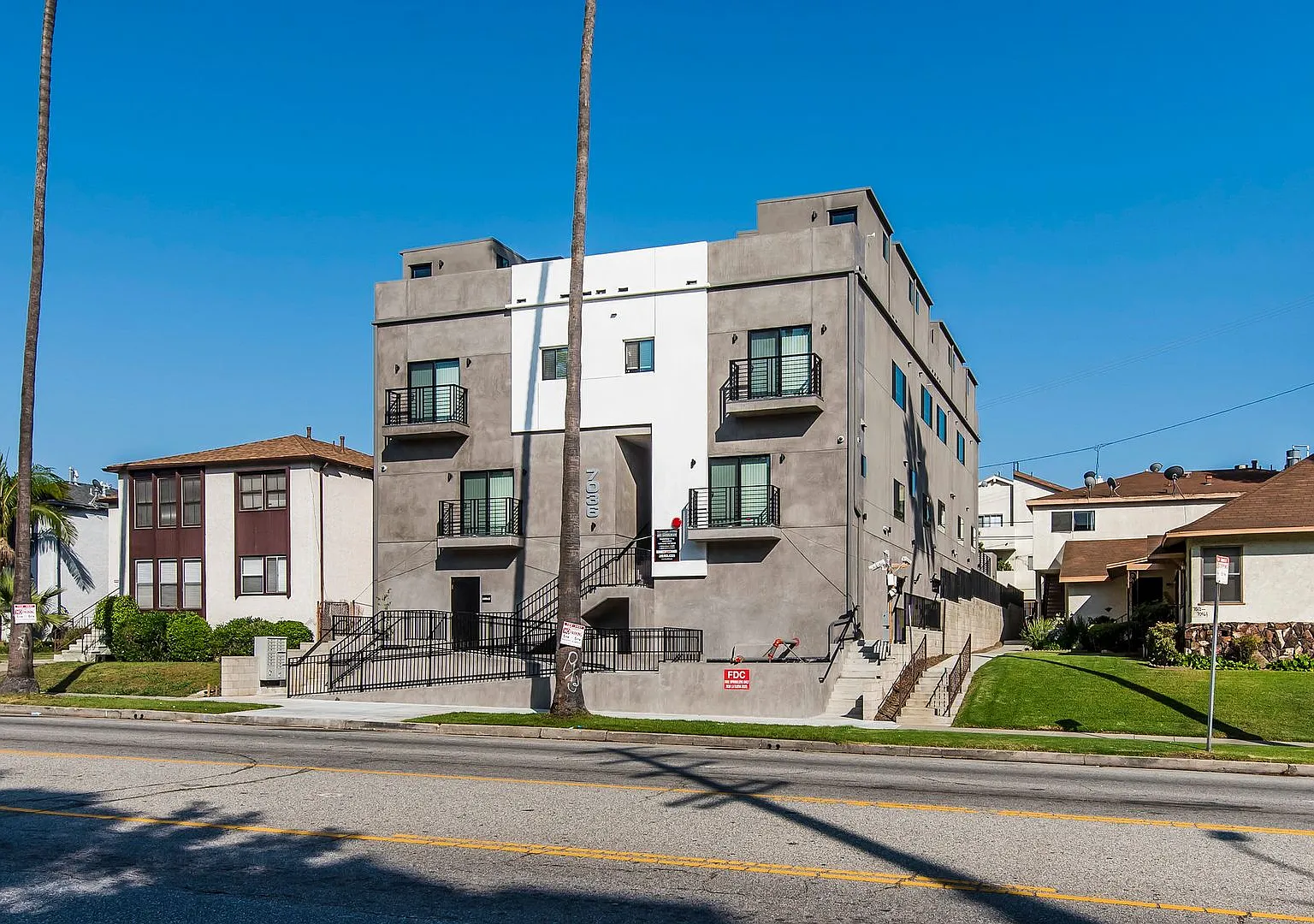 Come Home To Our Modern Townhomes In Westchester! — Photo 2