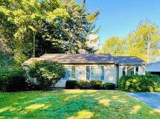 807 Saint Paul St, Ludington, MI 49431