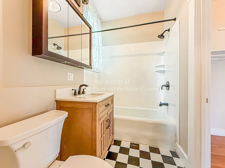 1924 Cabrillo St #2 — Photo 10