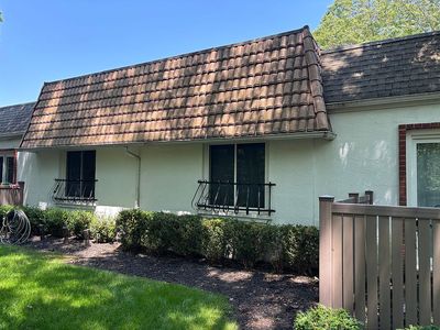 241 Brettonwoods Dr #241, Coram, NY, 11727
