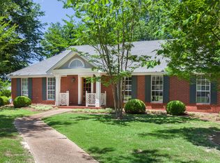 283 Woodrun Dr, Ridgeland, MS 39157