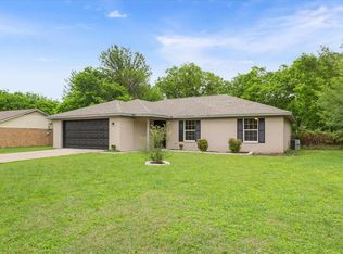 329 Applewood Ln, Hewitt, TX 76643