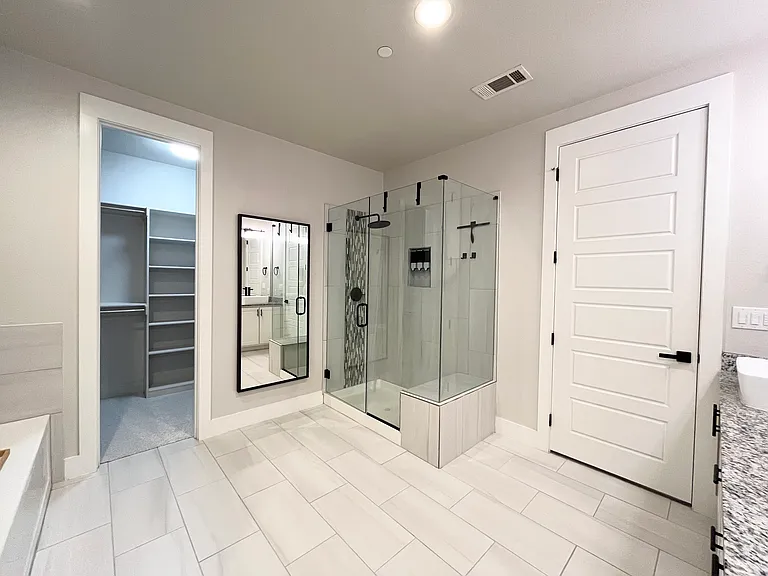 251 S Mill St #320 — Photo 26
