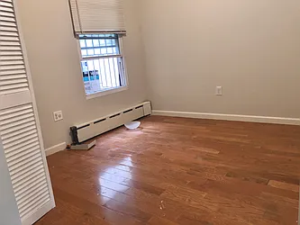 Rented by Peter Ashe