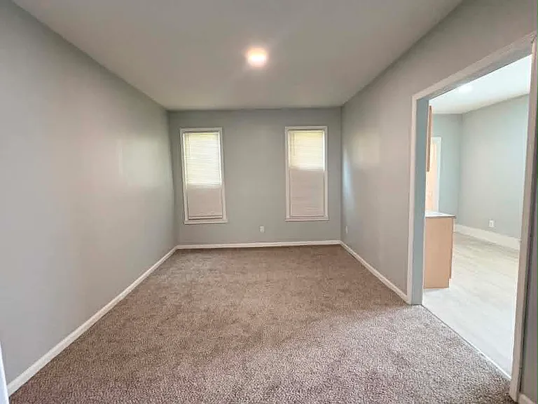 668 Pingree St — Photo 10