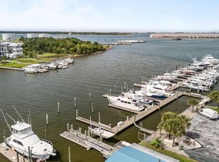 108 Old Causeway Rd #80, Morehead City, NC 28557