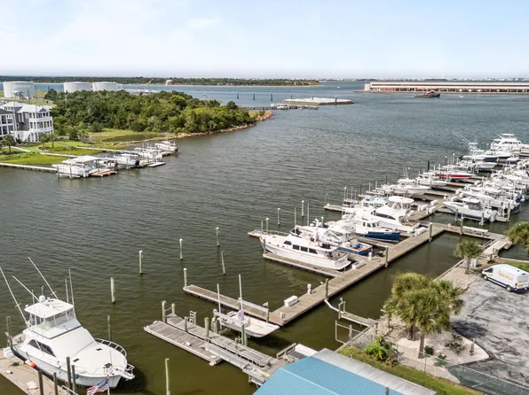 108 Old Causeway Road #Slip 80, Morehead City, NC 28557