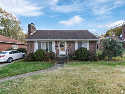 984 Roseland Rd, Alliance, OH, 44601