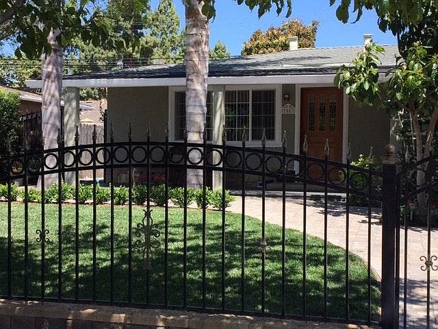 1st image of 2557 Pilot Knob Dr
