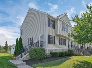 472 Autumn Ridge Cir, Pickerington, OH 43147