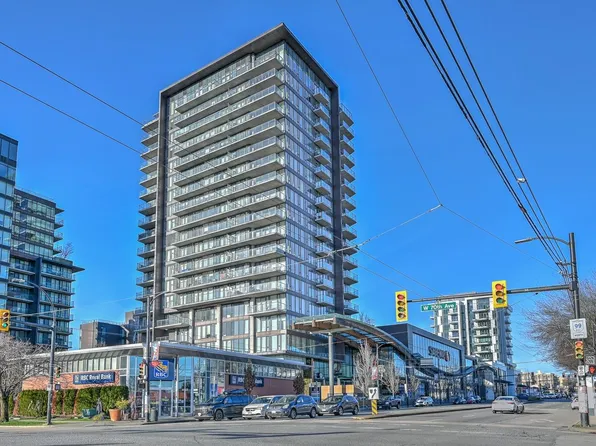 8555 Granville St #803, Vancouver, BC V6P 0C3
