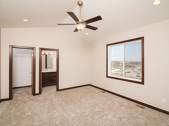 4th image of 5331 Overlook Ln
