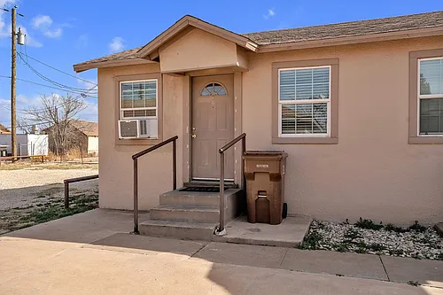 2107 S Main St #D Photo 1