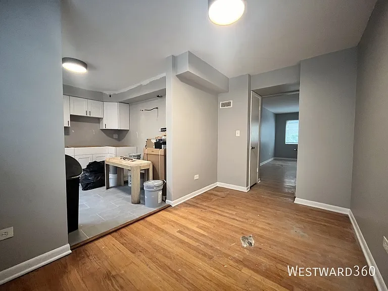 1624 W Touhy Ave #1B — Photo 6