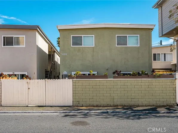 16862 12th St #1, Sunset Beach, CA 90742