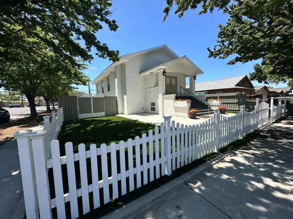 701 2nd St, Modesto, CA 95351