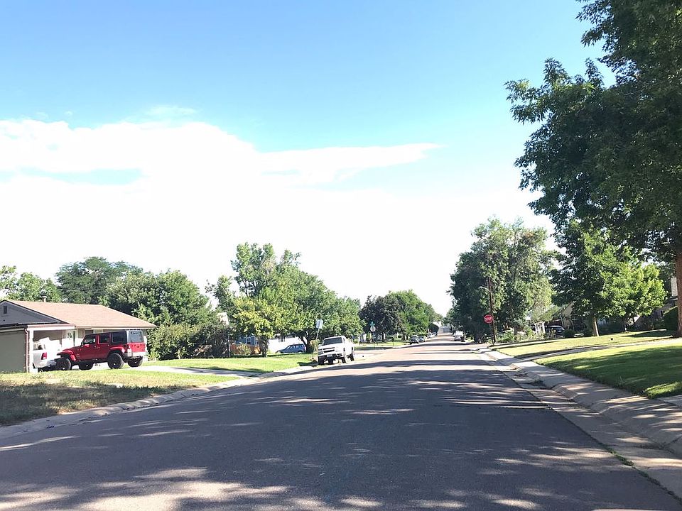 2nd image of 2615 S Linley Ct