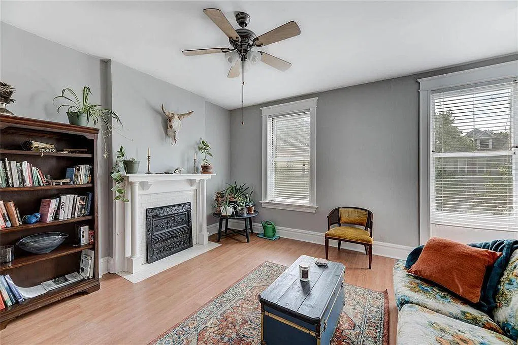 4267 Hartford St — Photo 1