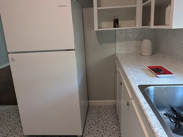 2417 S Kennedy Ave — Photo 30