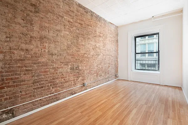 Bedroom, photo 6