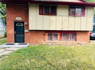 3020 Raskob St, Flint, MI 48504