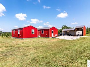 897 NE 801st Rd, Calhoun, MO 65323