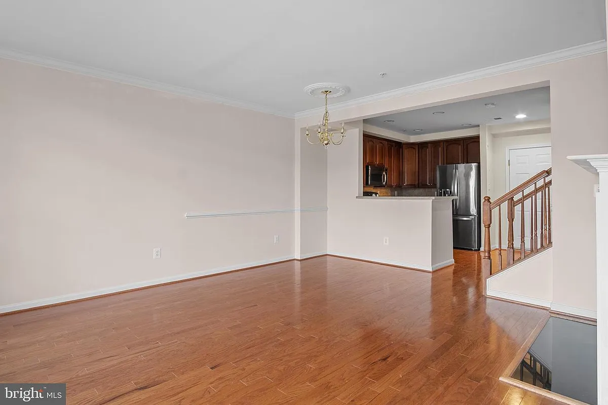 Building Photo - 4610 Battenburg Ln #821