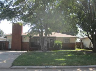 2120 3rd St, Woodward, OK 73801