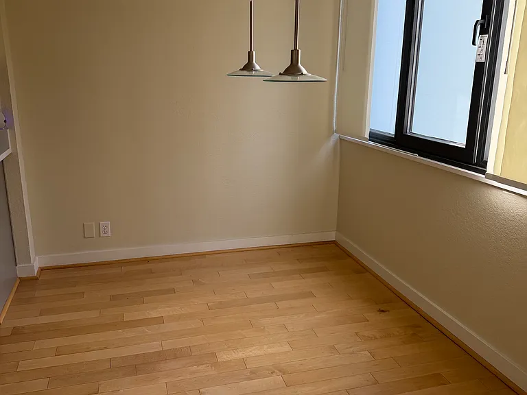 111 SW Harrison St #B3 — Photo 8