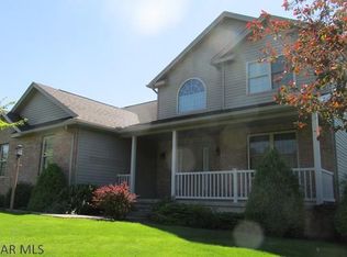 173 Clubhouse Dr, Hollidaysburg, PA 16648