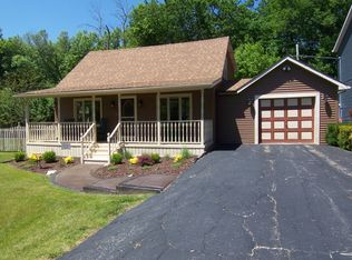 40523 N East Dr, Antioch, IL 60002