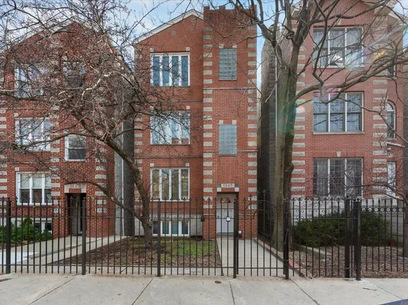 1445 W Walton St APT 1, Chicago, IL 60642