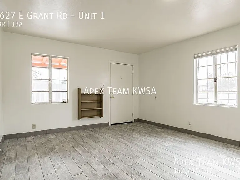 2627 E Grant Rd #1 — Photo 1