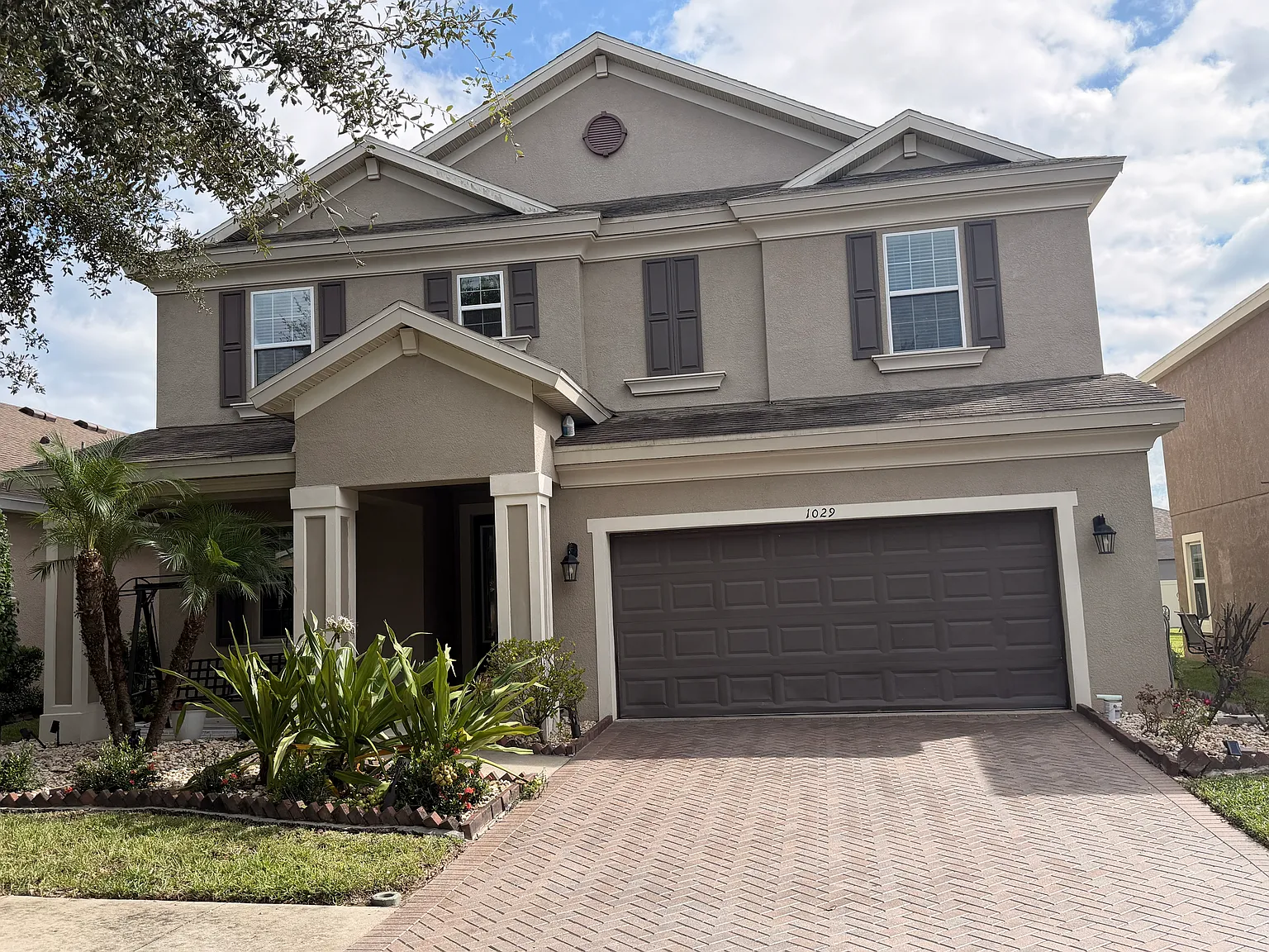 5 bed, 3440 sqft, $3,915 — Photo 1