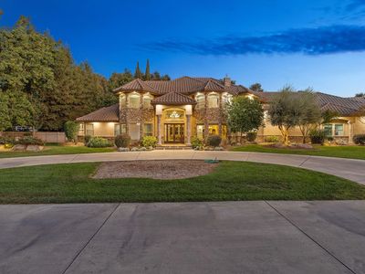 4546 S Dans Street, Visalia, CA, 93277