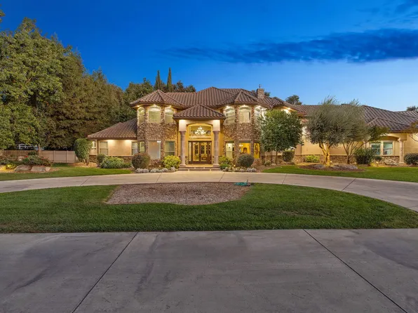 4546 S Dans Street, Visalia, CA 93277