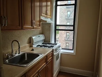 Rented by A Class Realty Corp