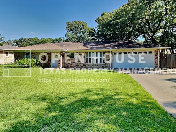 2941 Columbine Dr, Grapevine, TX 76051