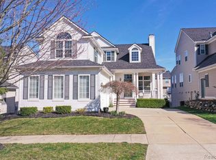 1181 Portsmouth Dr, Howell, MI 48843
