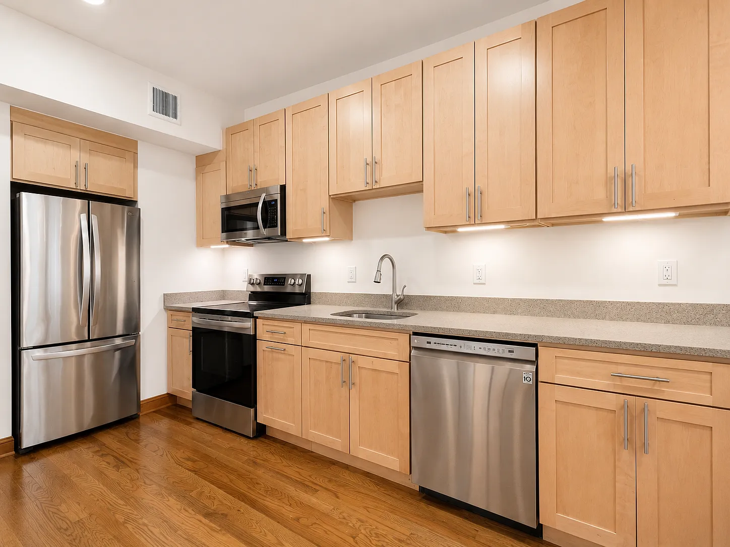 317 West 108th Street — Photo 4