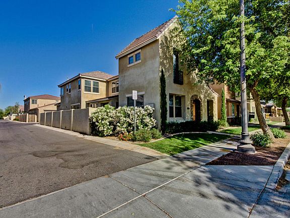 3rd image of 1338 S Los Gatos Ln