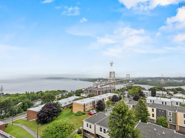 5572 N Ridge Rd #1002, Halifax, NS B3K 5K2