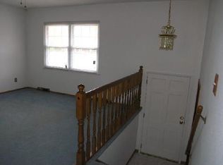 206 W Temple St, Columbia, IL 62236