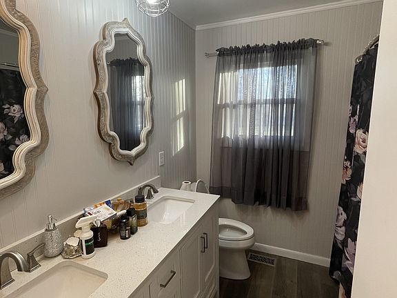 5th image of 321 Goodridge Rd