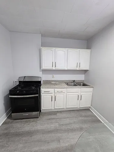 34 Clerk St Photo 1