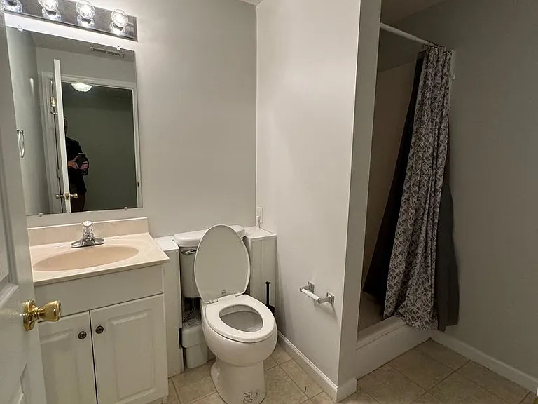 801 Merlins Way — Photo 23